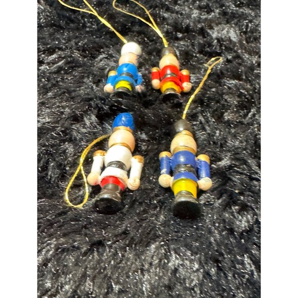 Set Of 4 Hand-Painted Wooden Soldier Ornaments With Strings Minitures 2" - Picture 6 of 7